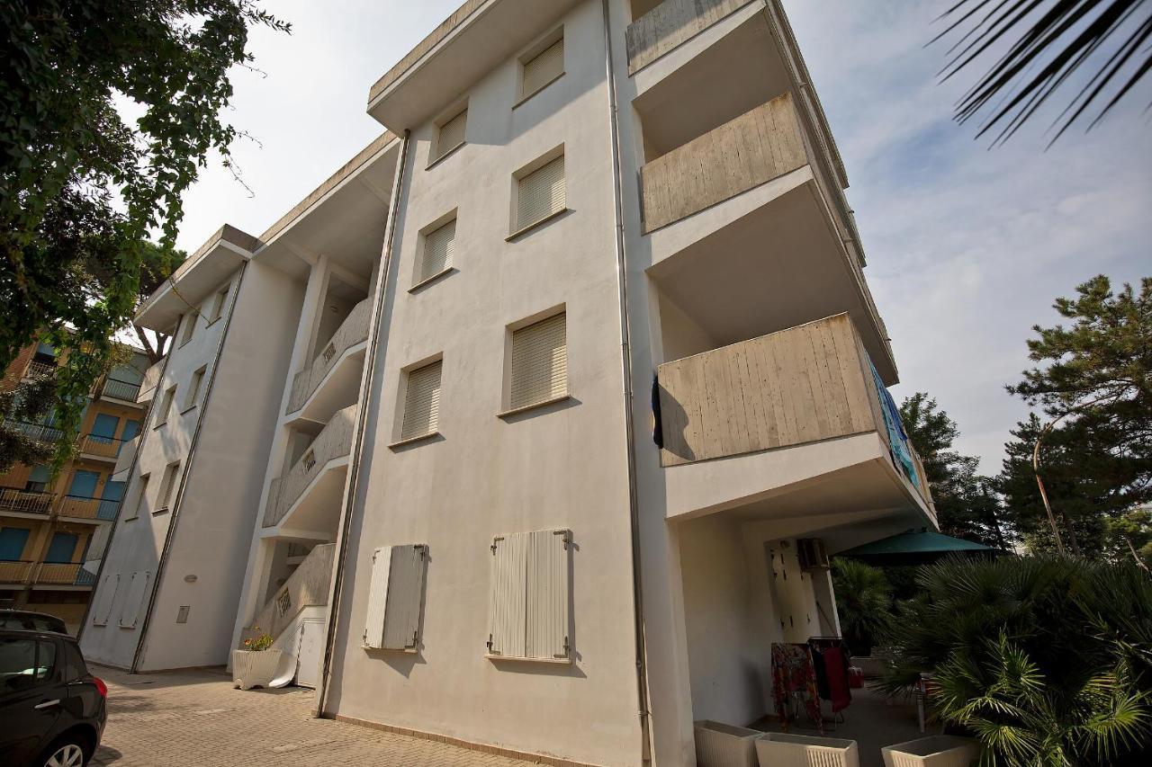 Sirena Residence Лідо-дельї-Естензі Екстер'єр фото