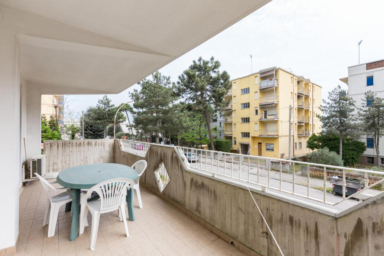 Sirena Residence Лідо-дельї-Естензі Екстер'єр фото